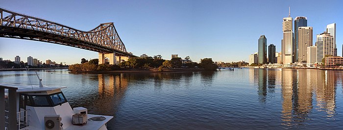 Story Bridge Paddle â€